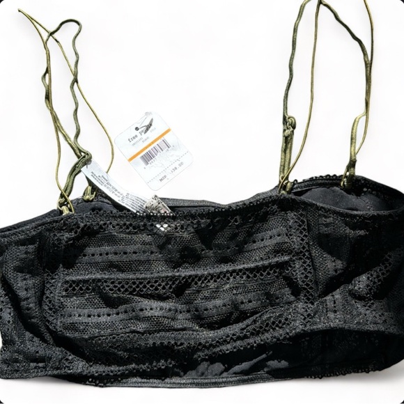 NWT 2 for 1! Free people top with navy green straps plus an extra bonus top! - Picture 1 of 9